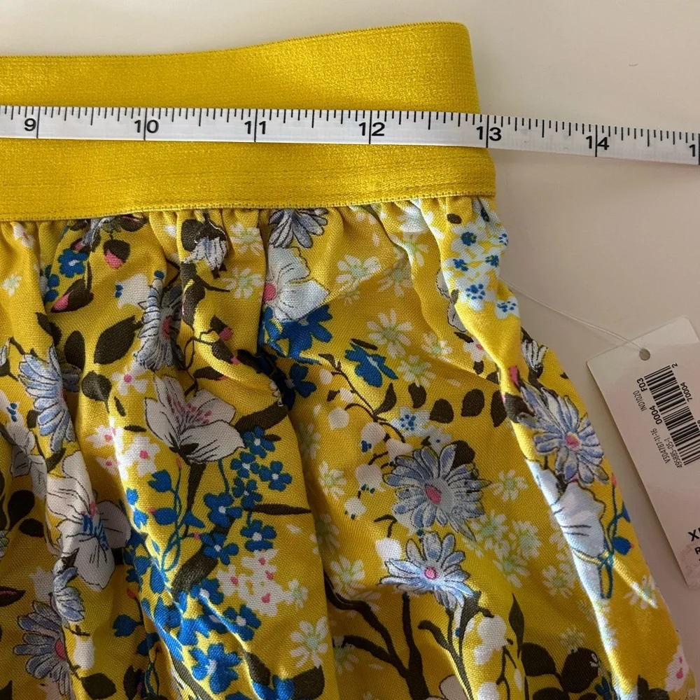 Old Navy NWT Girls Yellow Floral XL Skirt